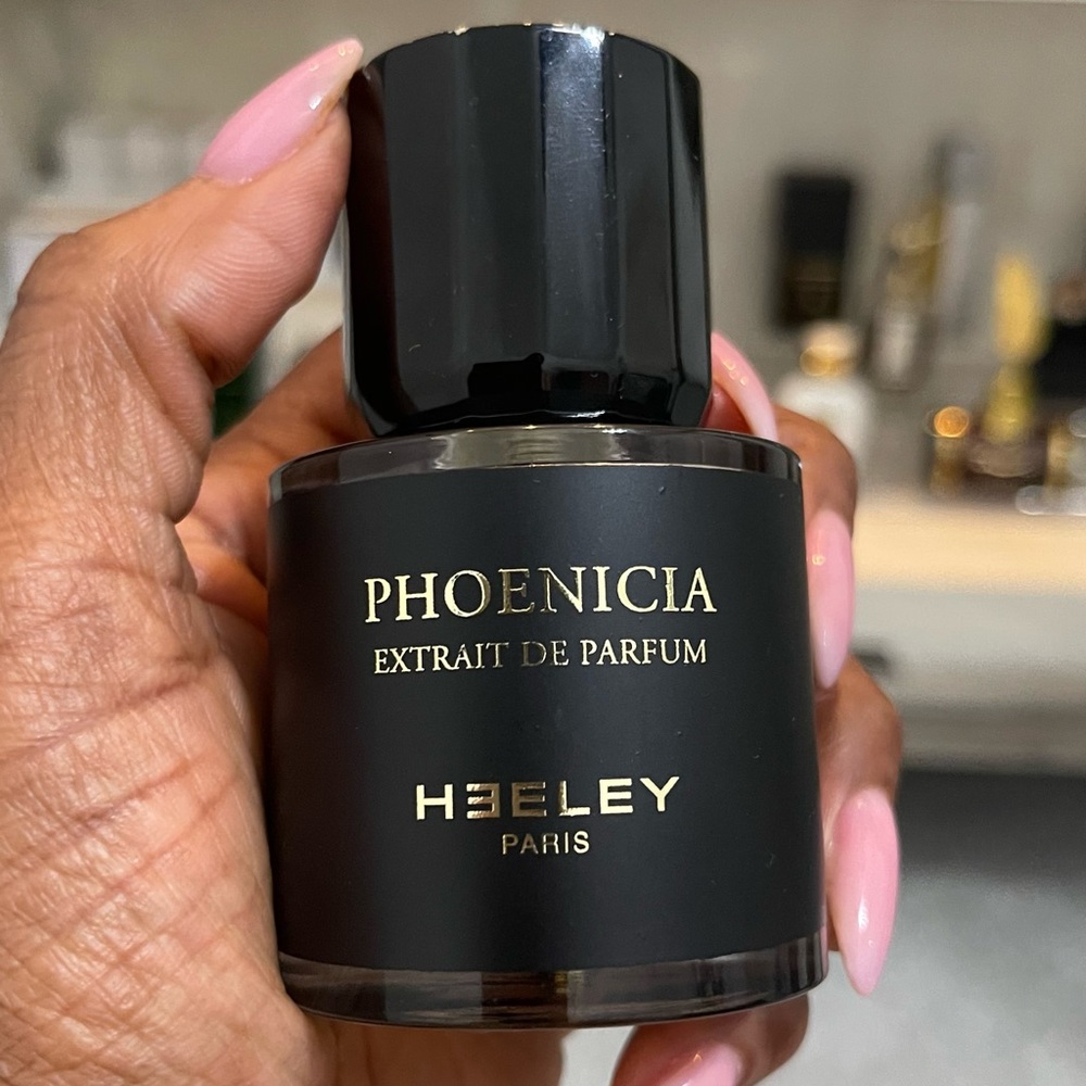 PHOENECIA Extrait de Parfum by Heeley Paris